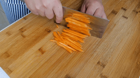 一学|鱼香肉丝的家常做法,厨房小白一学就会!