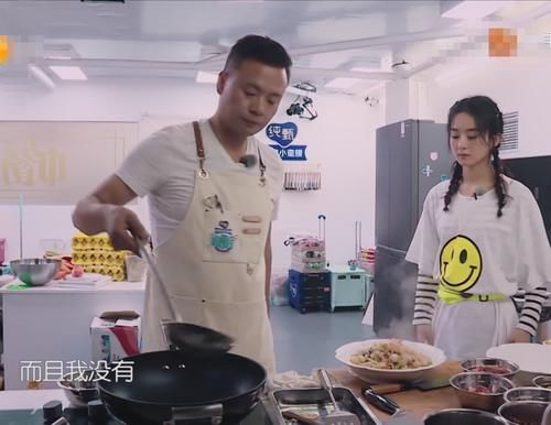  发愁|赵丽颖责任心太强，因菜单无规划独自发愁，焦虑到不想吃饭