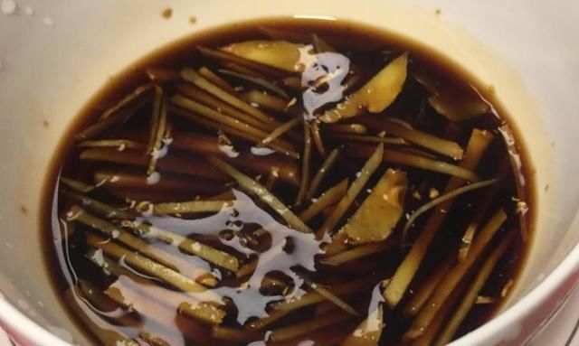  清蒸螃蟹|蒸螃蟹，直接上锅蒸就毁了，多做一步，螃蟹不流黄不掉腿，特鲜美