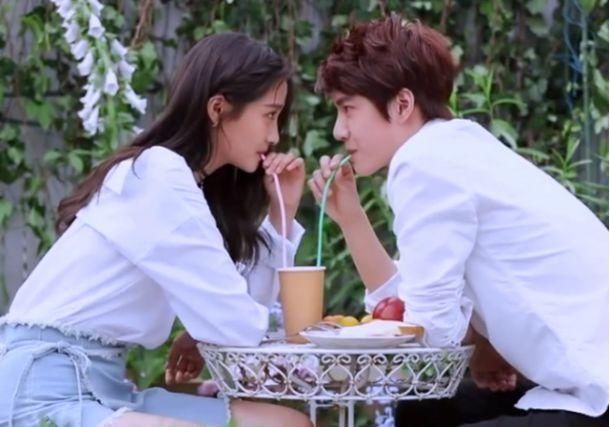  关晓彤|圈内意难平的综艺CP：关晓彤王一博两度合作，赵丽颖和他特别搭?