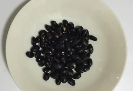  吸收|天冷，煮粥费时费事，教你做3黑豆浆，香浓营养，比粥好喝易吸收