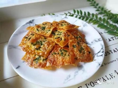  皮秒|不揉面不发面，只要一步，馄饨皮秒变煎饼果子薄脆！超简单,零失败