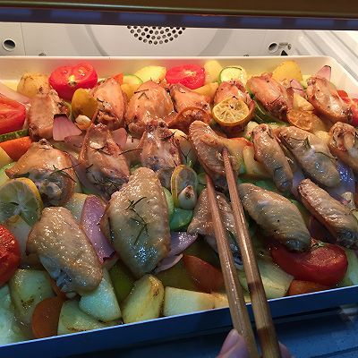  迷迭香|柠檬迷迭香烤鸡翅