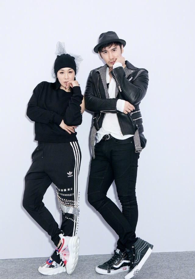  疯狂|钟丽缇的私服穿搭，虽然偶尔＂疯狂＂却透漏着幸福