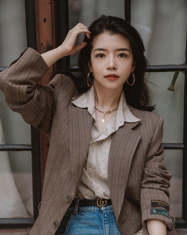 搭配|对三木不服不行,衣品好就算了,在包包的搭配上居然也如此优秀