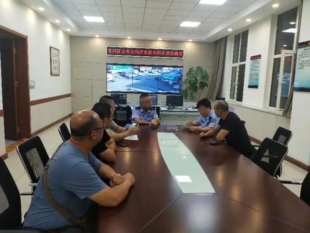  玉泉区|21年前，呼和浩特市玉泉区南茶坊统建楼一女子被杀，现场仅留指纹一枚，烟头三个；21年后，嫌犯包头落网