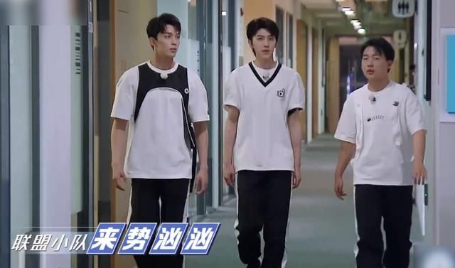 翻牌|“砂锅菜”翻牌,蔡徐坤郭麒麟联手撕名牌,沙溢终究还是错付了