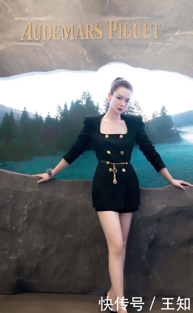 显瘦|今年火了这款西装裙,穿上不仅时尚还显瘦,杨幂李宇春戚薇都在穿