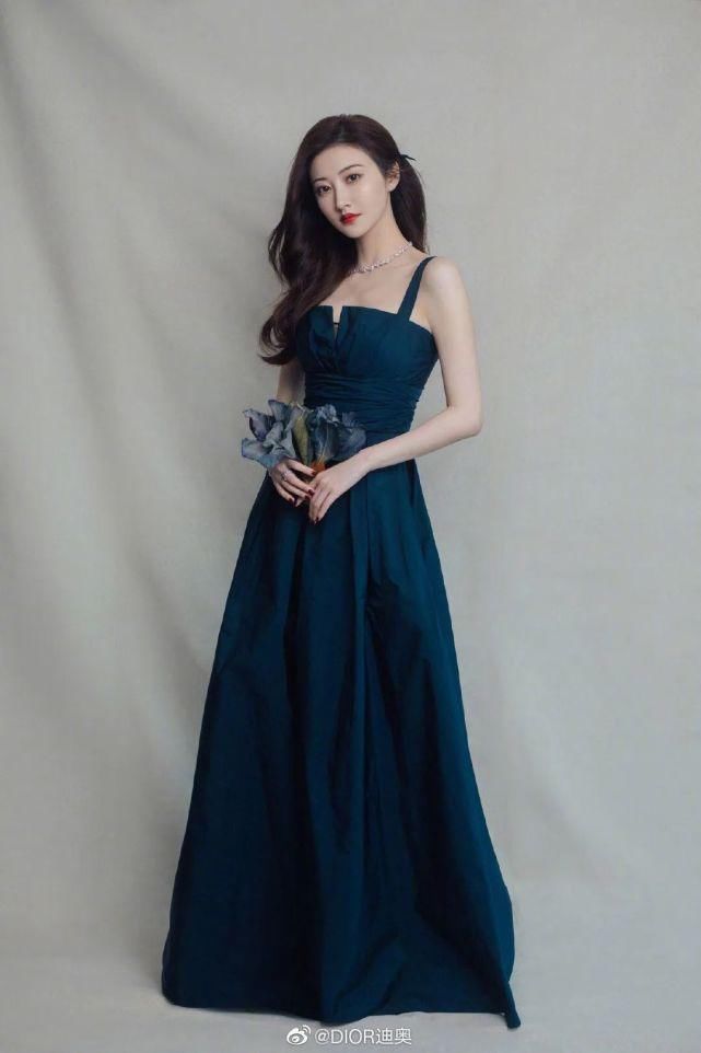  文化|杨颖 赵丽颖 黄轩等明星齐打卡，浓缩了73年DIOR文化的展览值得一看！