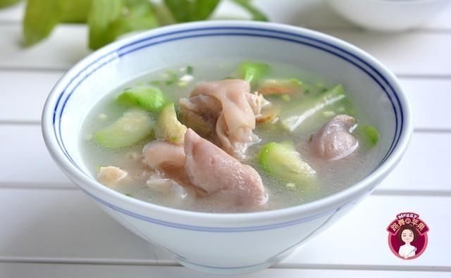  别总|丝瓜别总煮汤喝，教你5种简单做法，清香又美味，绝对好吃