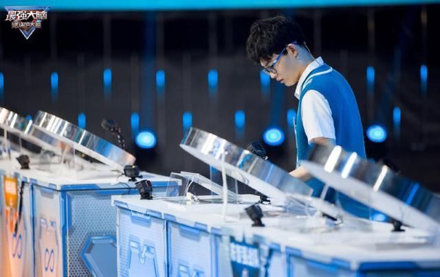  陈智强战队|《最强大脑》幸好是杨易夺得了“脑王之王”，要不然又要被喷了