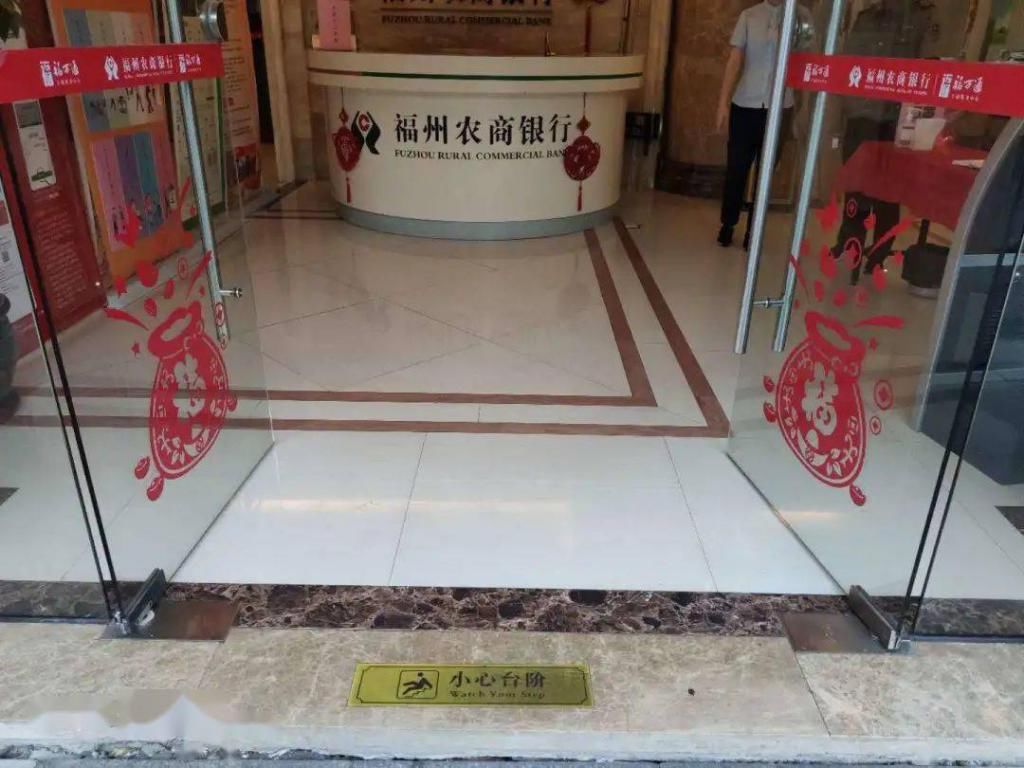 车停放不规范|快看!长乐不文明现象再曝光！