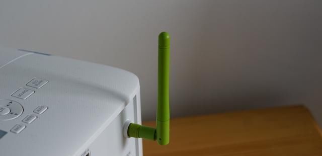  E520|一机多用，办公生活两不误，明基E520智能投影机轻体验