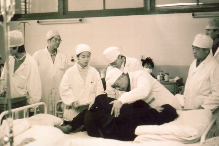 瑞金医院|百万奖金全捐！良医大师王振义：96岁坚持“开卷考试”，一辈子求索为患者