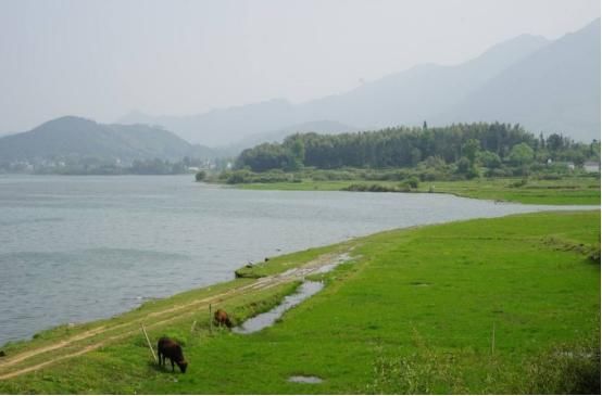  黄山|黄山旅行要去哪？该景区有超静谧的古村落，被誉为东方的日内瓦湖