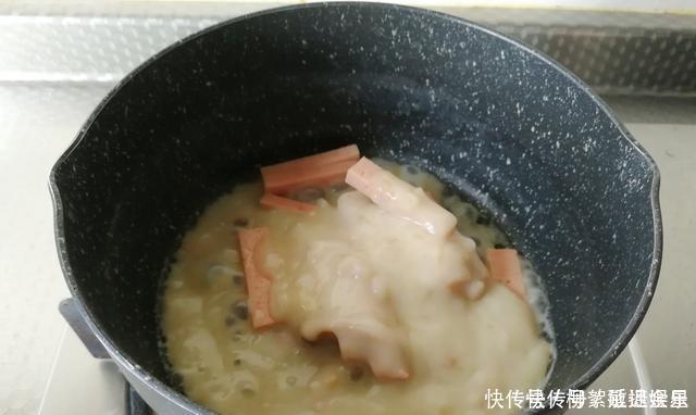 肉酱|简单，易于操作的午餐肉酱培根面食，一个人就是那么随意