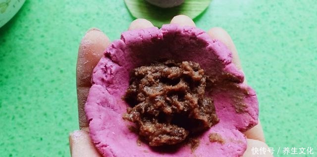 一学|紫薯这样做,色泽鲜美口感甜糯,一学就会一尝就赞