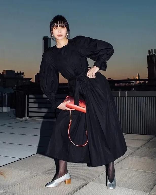 裙子|早秋最美的5条裙子，可以安排了