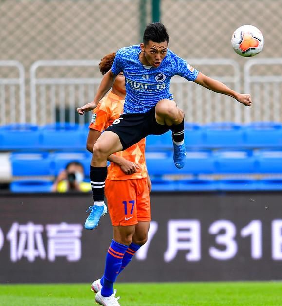  童磊|中超又一U23球员斩获助攻！上赛季还在踢中甲 大连挖到宝了