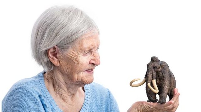 欢心|71岁老人实录：为讨子女欢心提前分家产，却有了不堪忍受的晚年