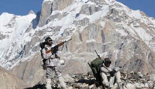 印军|印军山地师伙食如何?根本不像吹嘘的那样,饼干类的干果占大头