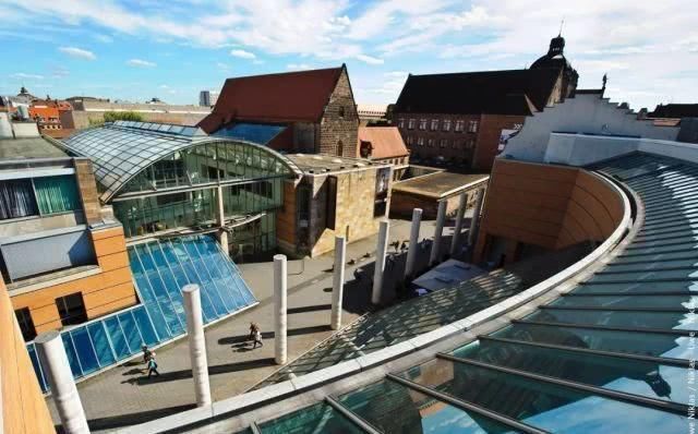 古城堡|60几岁的古城堡之途为什么能一直维持“青春年少”?