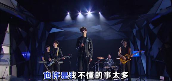  许佳琪|快本预告播出，许佳琪三字告白蔡徐坤，蔡徐坤却说吓死了