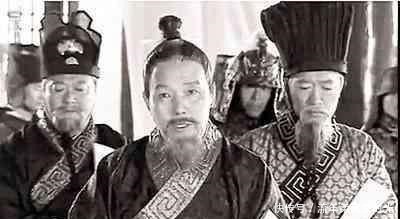 土地|大将病重，皇帝让他随便挑土地赐给他，大将就给我最贫瘠的那块