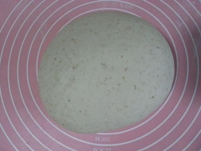  馒头|蒸馒头的小秘诀，别只放酵母，放1种调味品，5分发满盆更香软