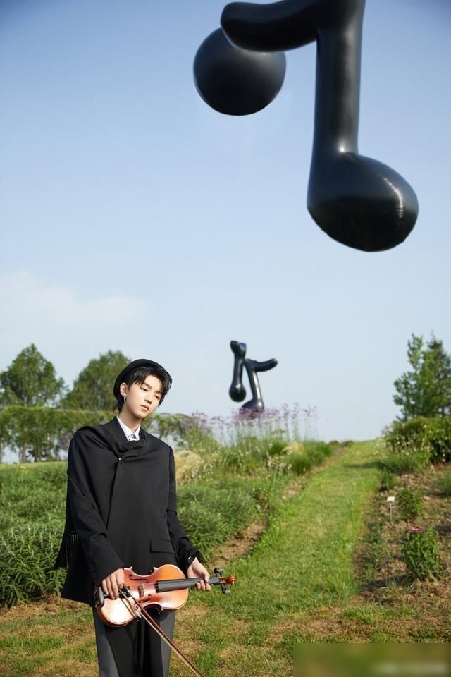  粉丝|《中餐厅4》王俊凯又洗一下午碗，粉丝怼节目组：前两季没刷够吗