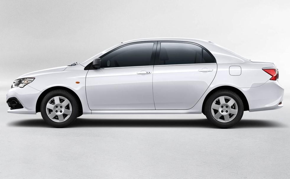 工具|我的新款比亚迪F3:便宜省油的代步工具,上下班再也不用日晒雨淋