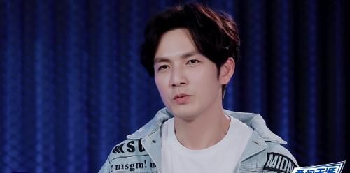  满腹牢骚|张艺兴考核很严谨，钟汉良缺少经验，候场选手满腹牢骚