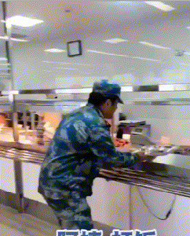 搞笑|搞笑GIF：气球根本无法升起一个人！