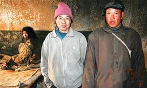 拐卖|16岁少女被拐后，被傻兄弟关窑洞17年，发现时已被折磨到精神失常