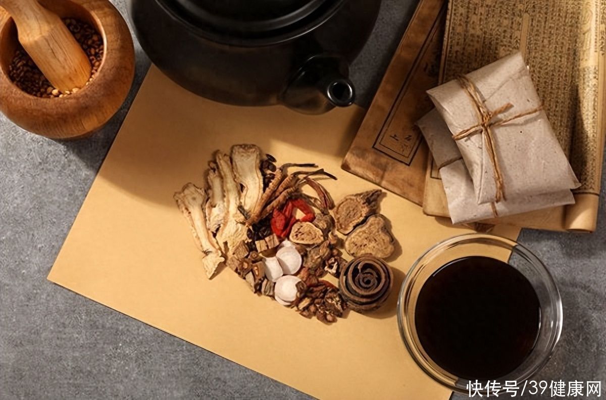 立秋之后怎么祛暑湿(立秋后还有秋老虎，如何预防“三暑”？中医：两味药助你防暑防燥)