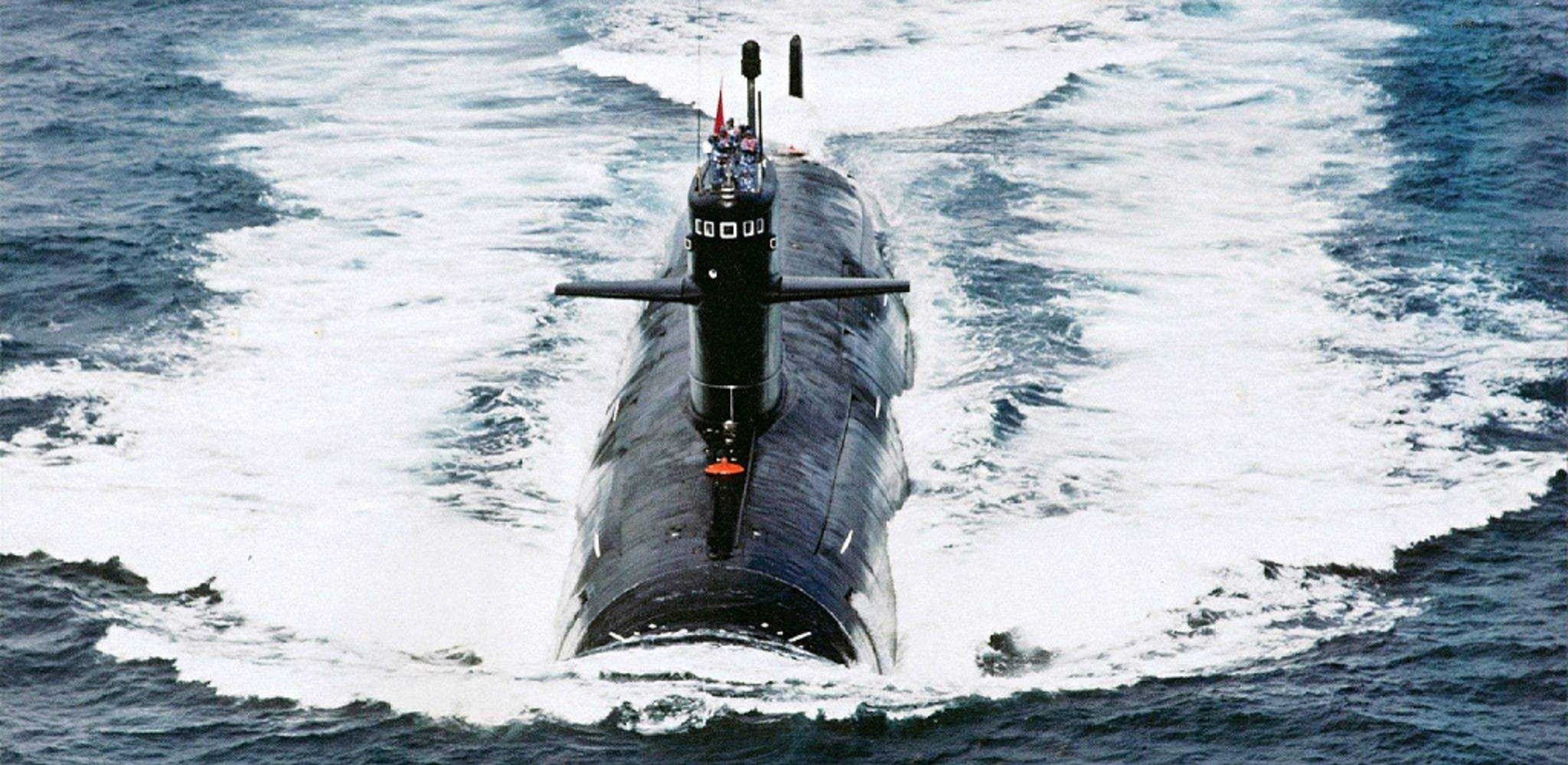 中国096核潜艇有多强?可带24枚巨浪3,美军