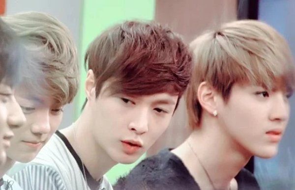  张艺兴|时隔数年, “归国四子”再排名, 张艺兴超车鹿晗排名第1, 谁第4?