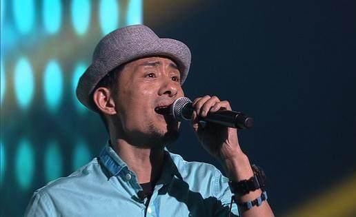  走红|他上《星光大道》走红，登春晚娶超女，后因身份造假销声匿迹