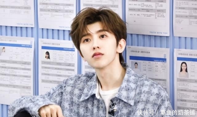  蔡徐坤|蔡徐坤和李汶翰，都是男团队长，同是格纹造型，风格却差那么多？