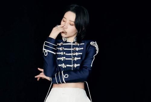  操作|李斯丹妮粉丝团这波“骚操作”，既让偶像背锅，又败坏路人好感