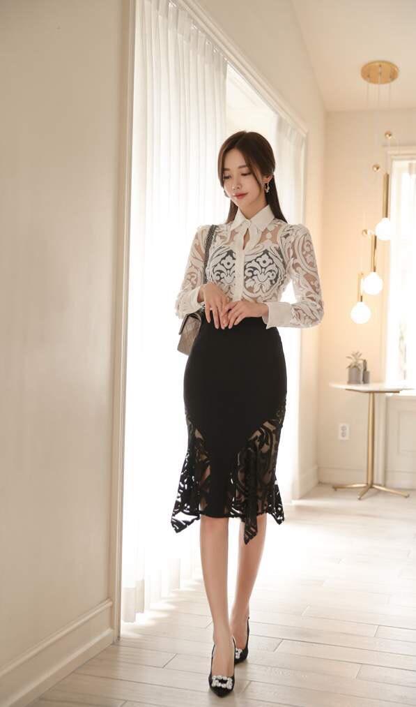 孙允珠|美女孙允珠搭配蕾丝镂空套装,尽显时尚潮流气息