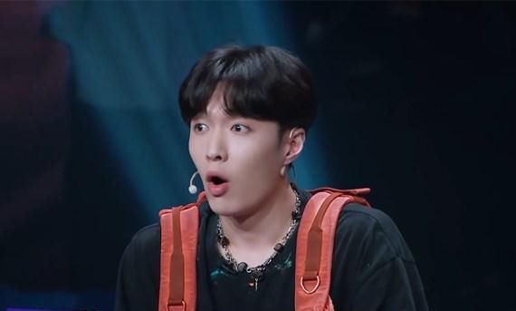  问出|太辛酸！张艺兴提出问题引争议，被质疑营造笨蛋人设