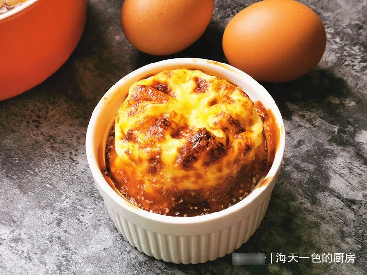 焦糖|外焦里嫩的焦糖烤蛋不用买,在家自己做,省钱又好吃,难怪那么火