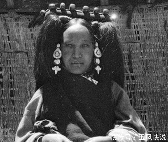 比裹|清末老照片:漂亮的藏族女孩,比裹小脚的满汉女子好看多了