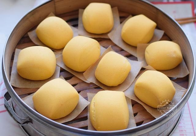  组织|一次发酵法做的南瓜馒头，表面光滑无凹陷，组织细腻，松软香甜