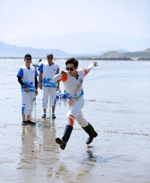  哥哥|比撕名牌刺激，这款宝藏综艺告诉你，玩个游戏到底能有多“壕”？