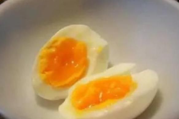  长寿|早上爱吃煮鸡蛋的人，长寿不会远离你，但切记“2不”，早知早好