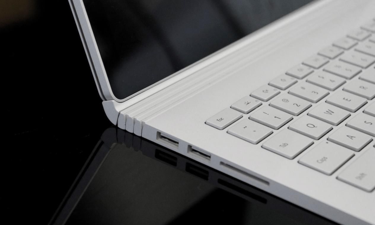  笔电|雨露均沾的Surface Book 3，便是笔电的未来么