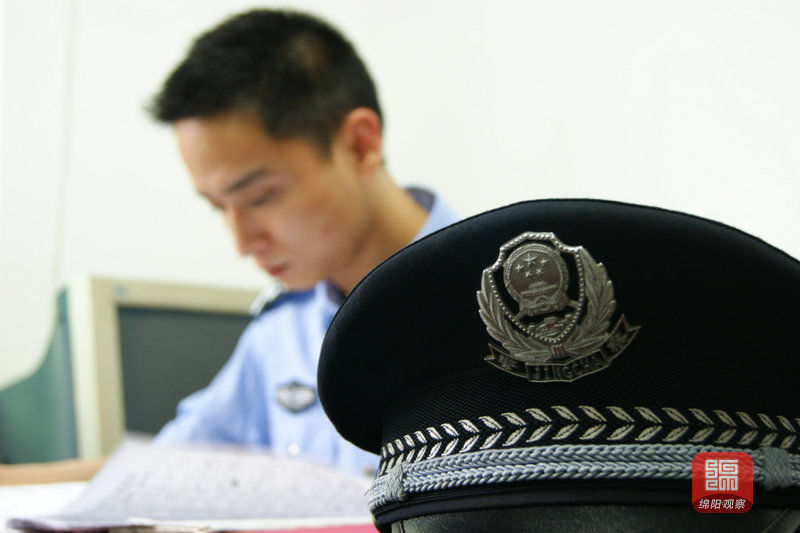 奋战|李志：奋战在一线的人民卫士