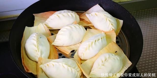 老妈|天冷吃包子别发面了,老妈用了40年的老方法,比发面包子更香软
